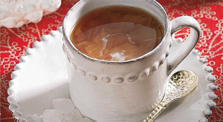 bozhestvennij-devonshirskij-chaj-so-slivkami Изысканный девонширский чай с добавлением нежных сливок.
