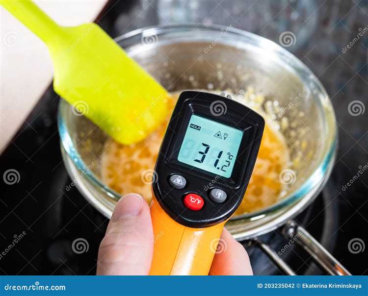 izmerenie-temperaturi-pirogov-ilasvh9w Способы измерения температуры приготовления пирогов