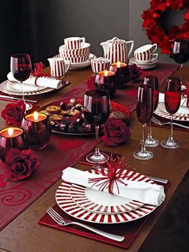 kak-krasivo-servirovat-stol-dlja-sozdanija_1 Как красиво сервировать стол для создания романтической атмосферы во время ужина