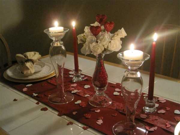 kak-krasivo-servirovat-stol-dlja-sozdanija_2 Как красиво сервировать стол для создания романтической атмосферы во время ужина