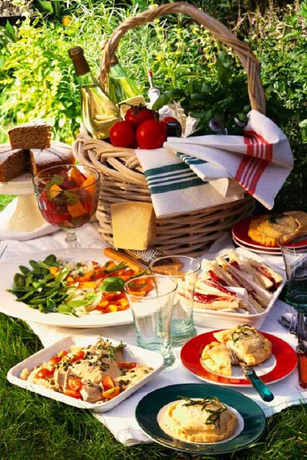 vkusnye-bljuda-dlja-ljubitelej-piknikov_2 Вкусные блюда для любителей пикников - впечатляющие рецепты идеальные для прогулок на свежем воздухе